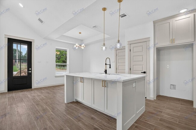 Building Photo - 5849 Black Pine Cir