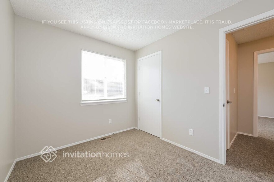 Building Photo - 17468 E Whitaker Dr