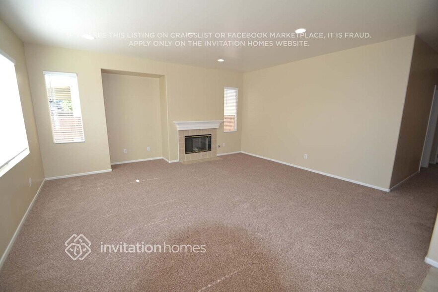 Building Photo - 44338 Raven Ln