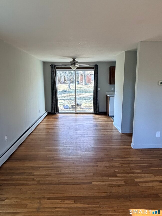 Building Photo - 195 Wall St