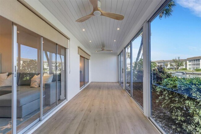 Building Photo - 4360 Chatham Dr