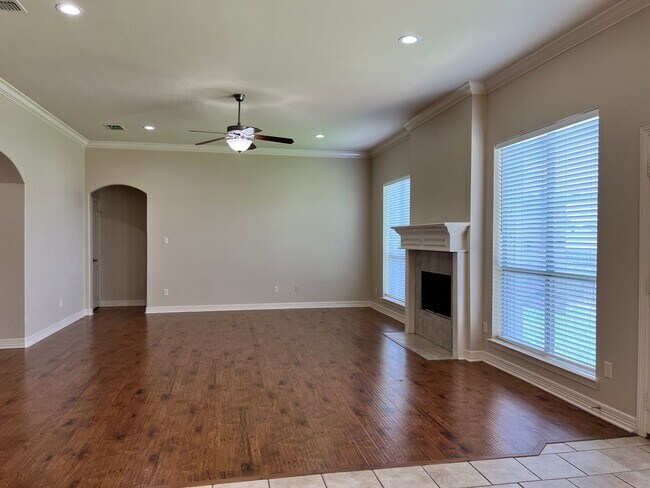 Building Photo - 441 Maggie Cir
