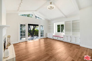 Building Photo - 2401 Olive Ave