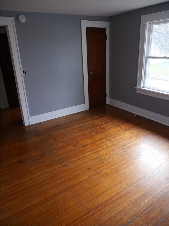 Building Photo - 986 Bay St