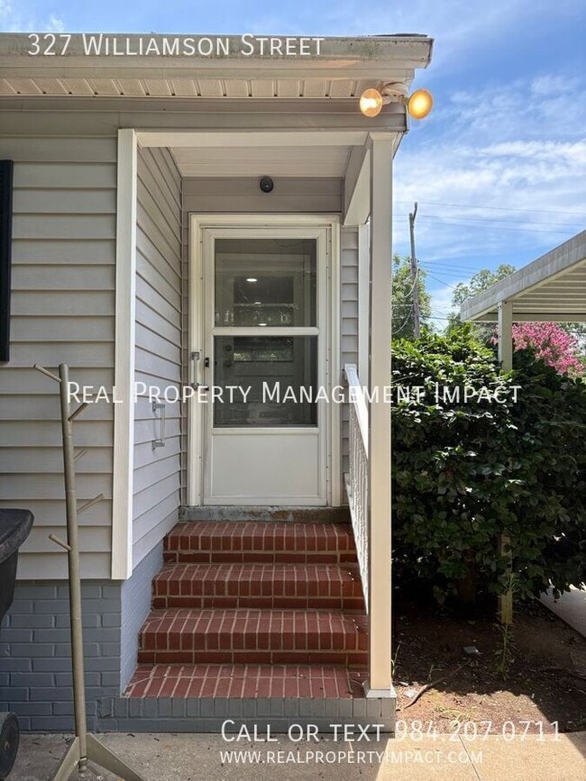 Building Photo - 327 Williamson St