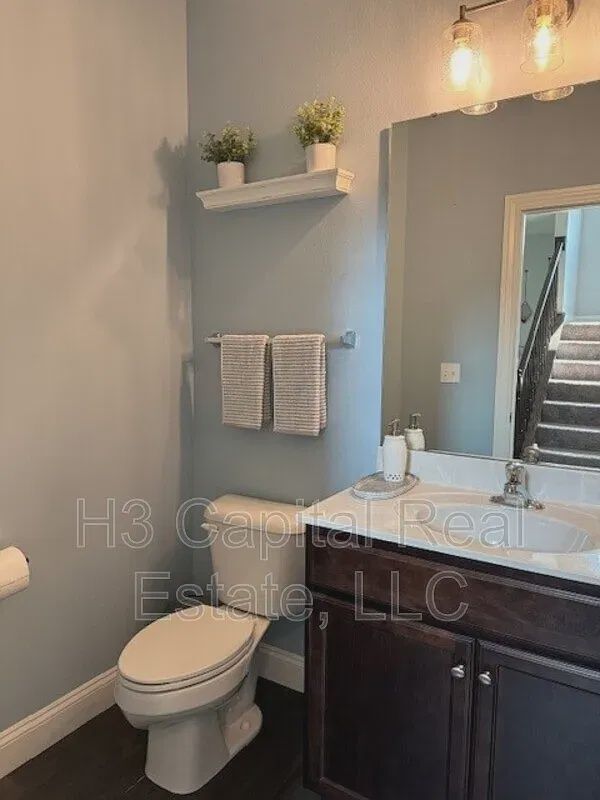 Building Photo - 1401 Miami Ct