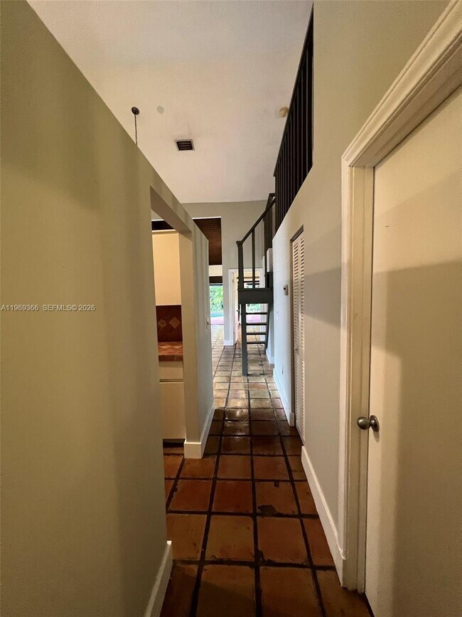 Building Photo - 7512 SW 95th Pl