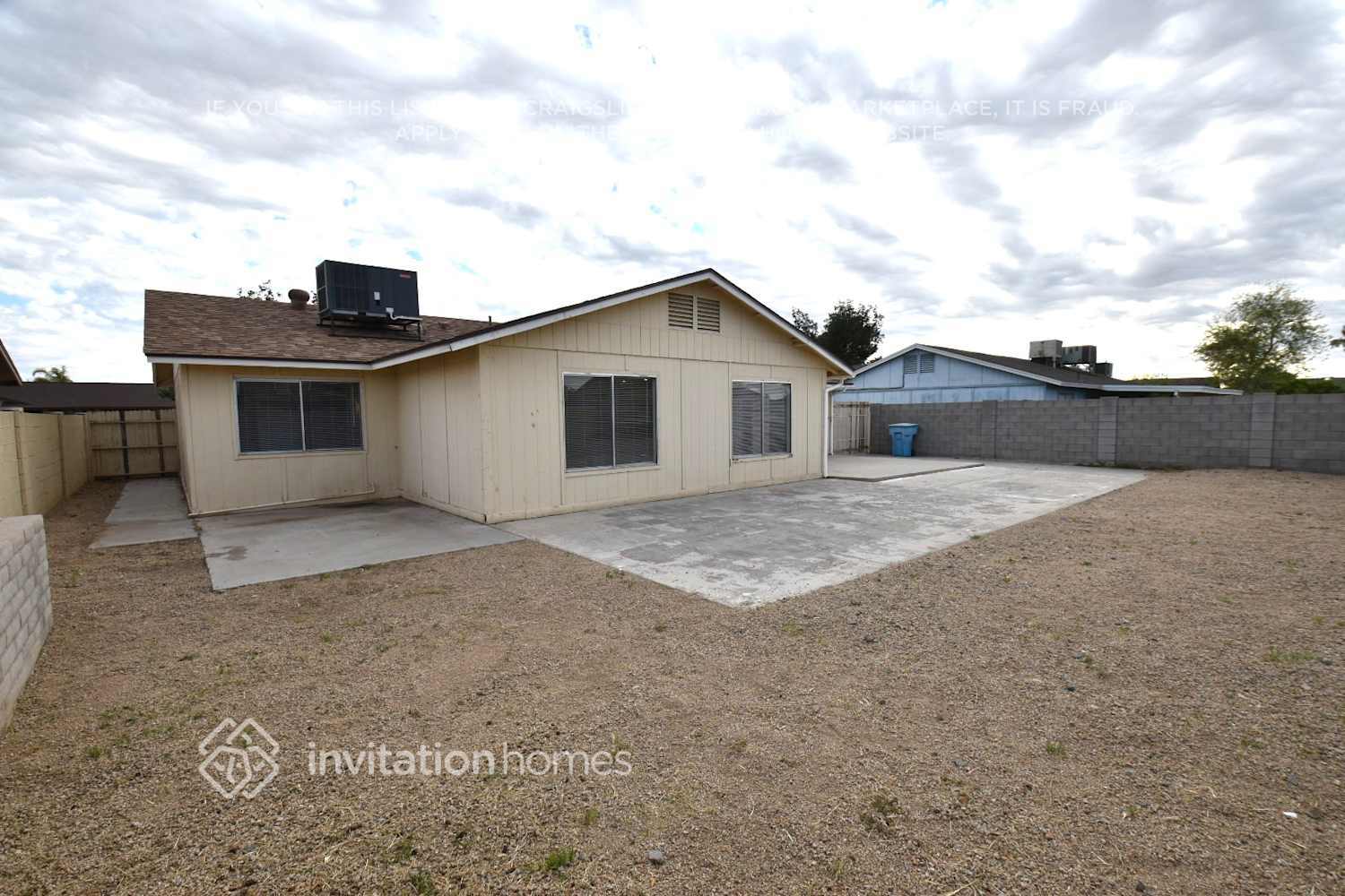 Building Photo - 10902 W Montecito Ave