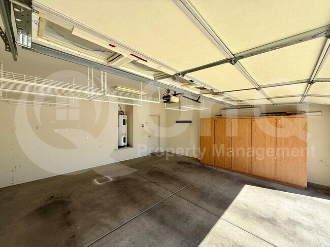 Building Photo - 3259 S Lakeside Ridge Loop