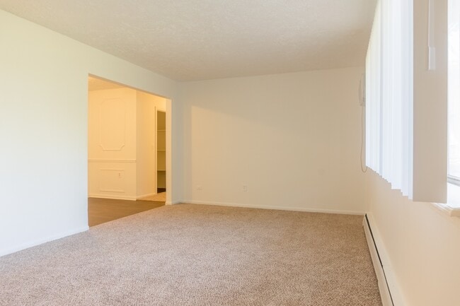 Living Room - Cavanaugh Flatz