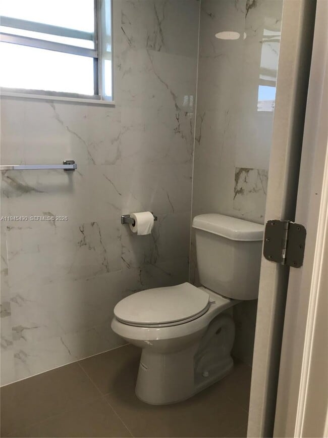 Building Photo - 14170 SW 84th St