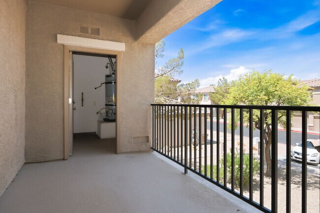 Building Photo - 6655 Flaminian Ln