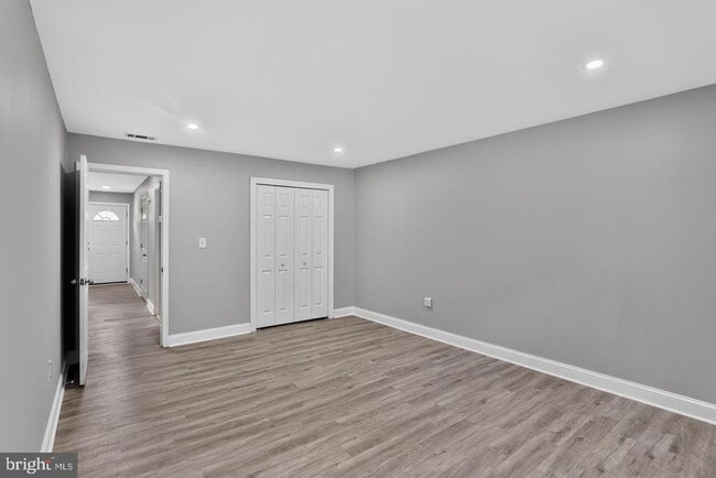 Building Photo - 1807 Silver Ct