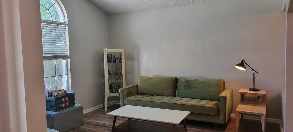 Living Room - 13216 Companion Ct