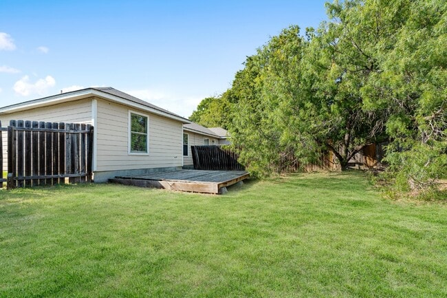 Building Photo - 13002 O'Connor Cove