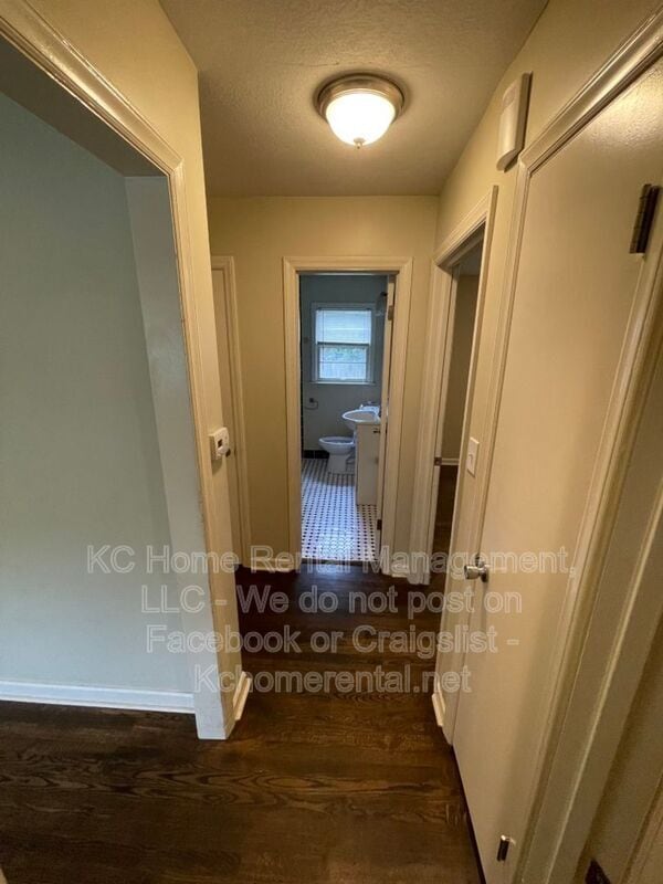 Building Photo - 5311 Reeds Rd