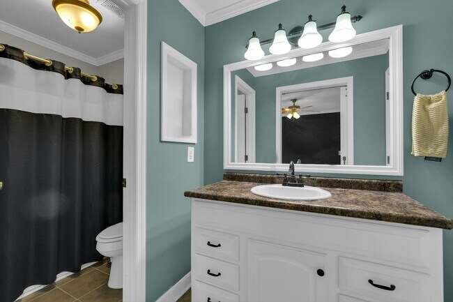 Building Photo - Charming 3-bedroom, 2-Bath Home on a Quiet Cul-de-Sac in Hinesville