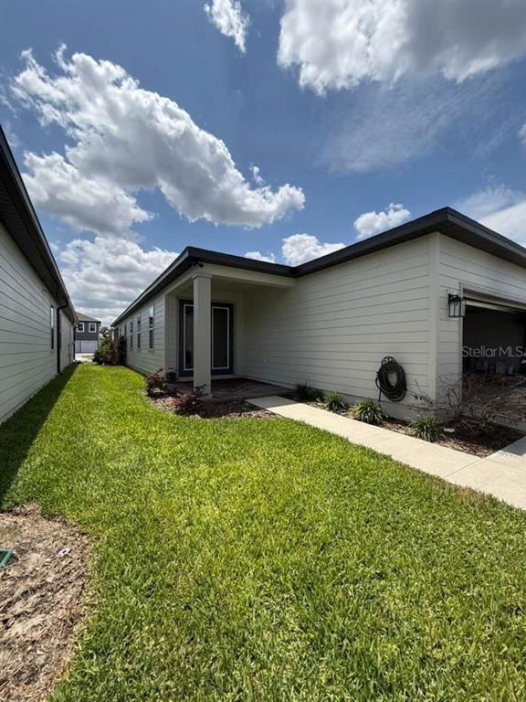 Building Photo - 17007 Seville Orange Rd