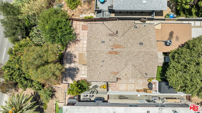Building Photo - 238 Thorne St