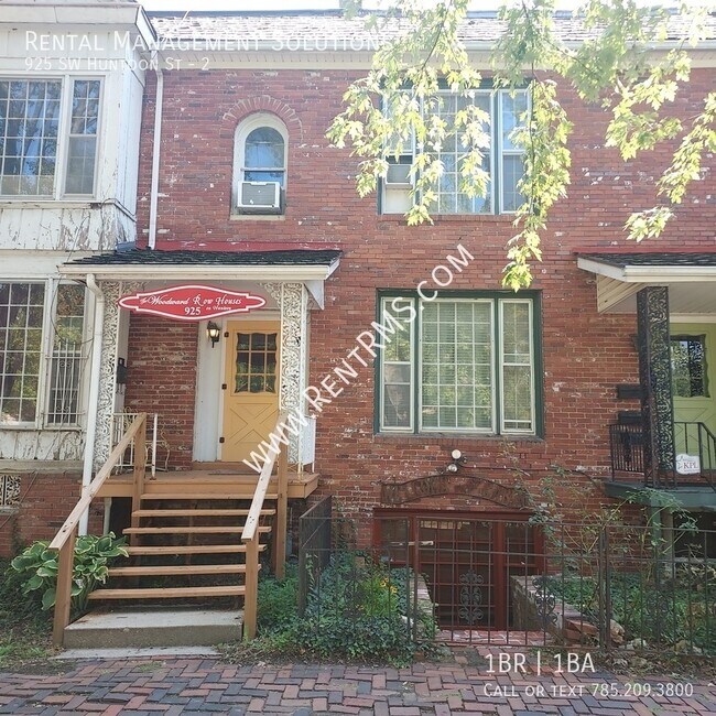 Primary Photo - 925 SW Huntoon St