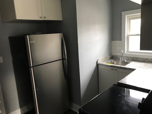 Building Photo - 508 Niagara Ave