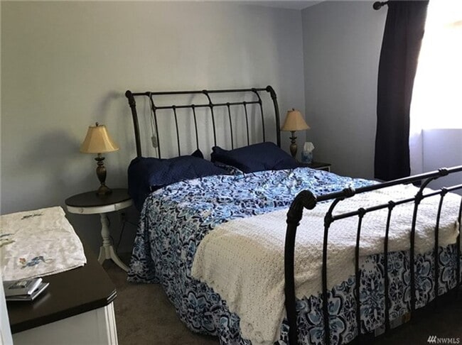 Building Photo - 2924/2926 Moore St