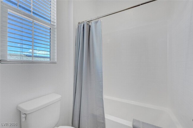 Building Photo - 10851 Mila Lndg Ave