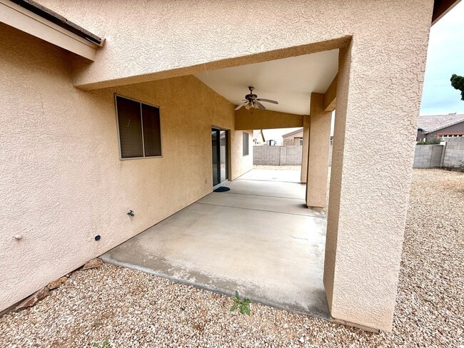 Building Photo - Available Now- Great 3 Bedroom Home in the Ranch at Long Mountain subdivision with Solar!