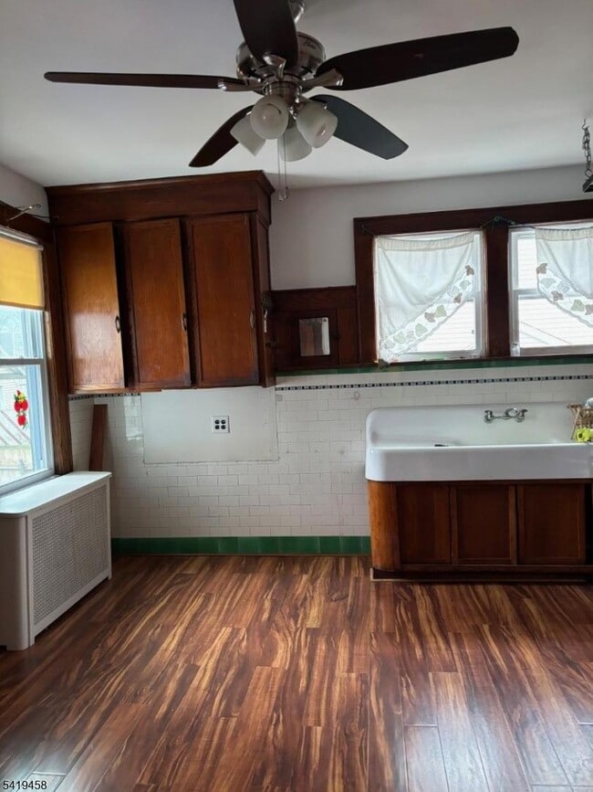 Building Photo - 2074 Stowe St