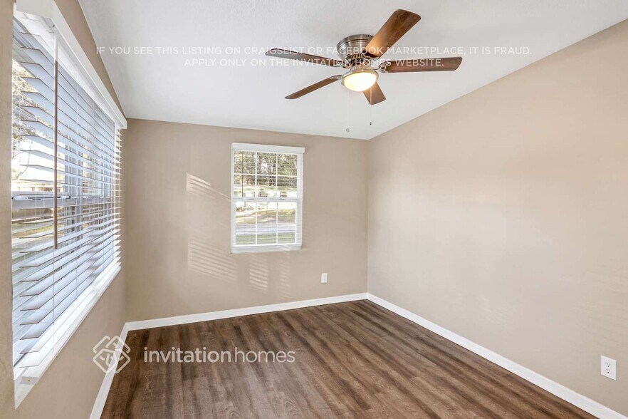 Building Photo - 12019 103rd St N