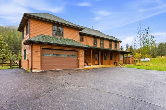 Building Photo - 81 Elmgreen Ln