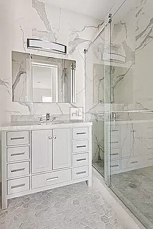 Building Photo - CLINTON AVENUE