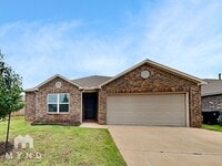 Building Photo - 4121 Umbria Rd