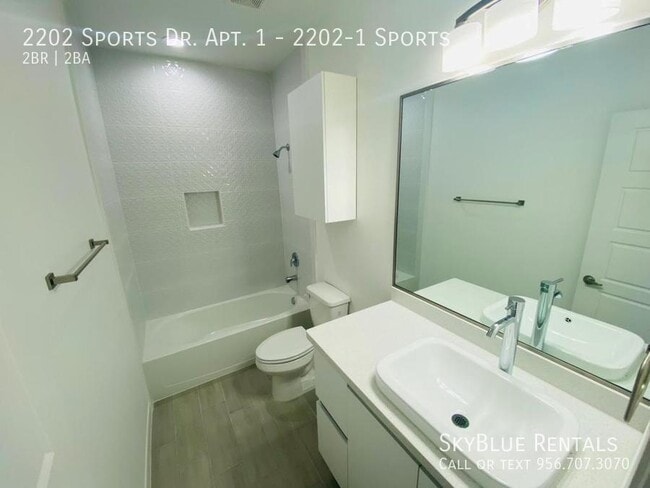 Building Photo - 2202 S Sports Dr