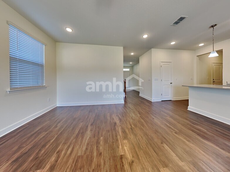 Building Photo - 2913 Rolling Acres Rd