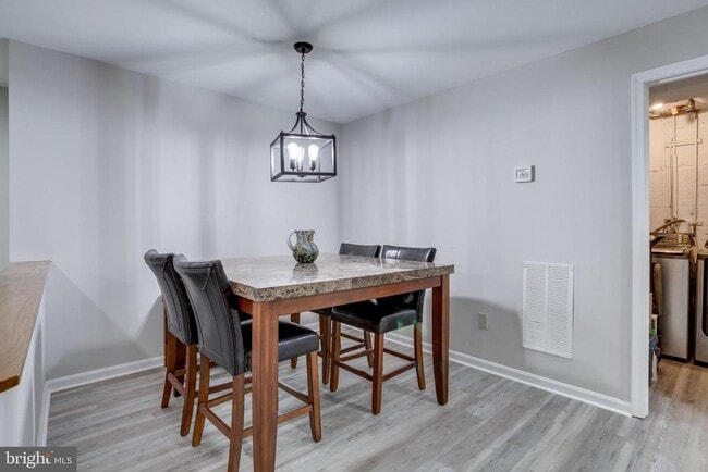 Building Photo - 6454 Birch Leaf Ct