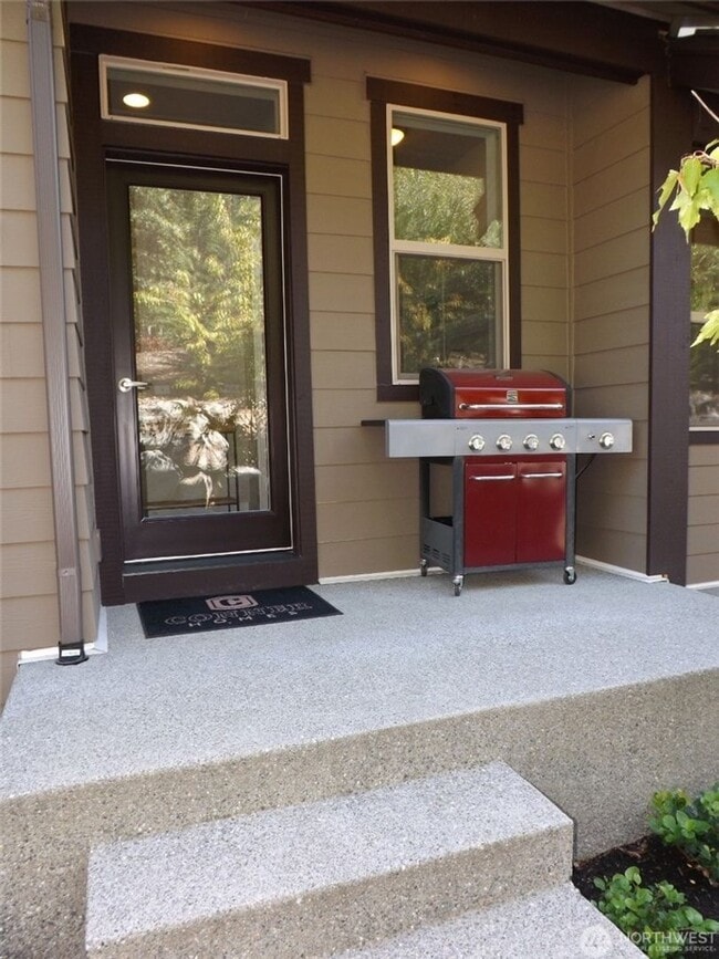 Building Photo - 8401 130th Pl SE