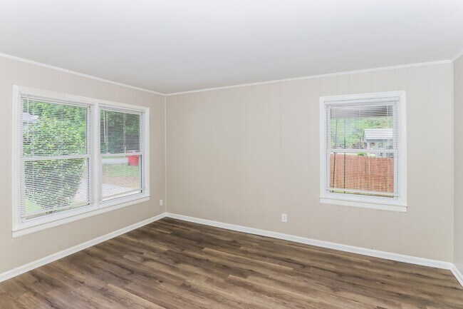 Building Photo - 2937 Holly Bluff Rd