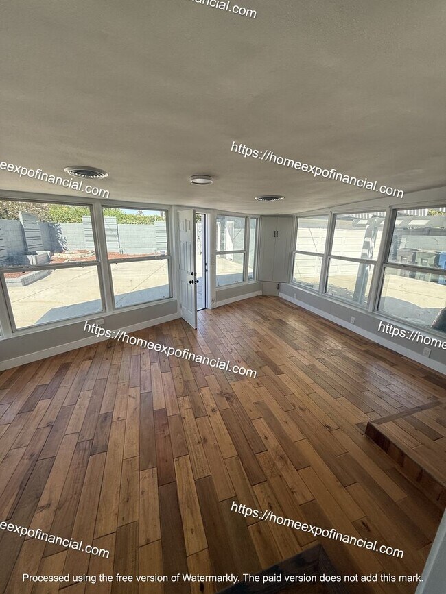 Building Photo - Nice Home For Rent