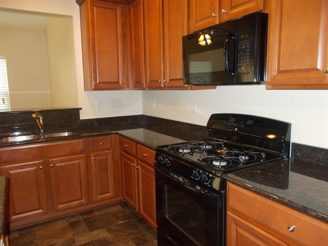 Building Photo - 118 Ashton Dr