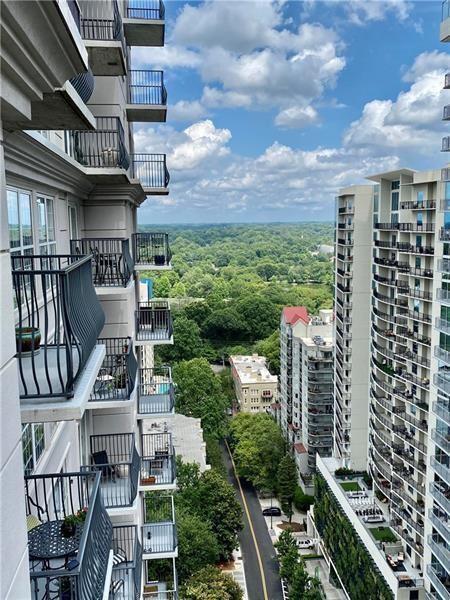 Building Photo - 195 14th St NE