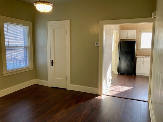 Building Photo - 2780 S Madison Ave