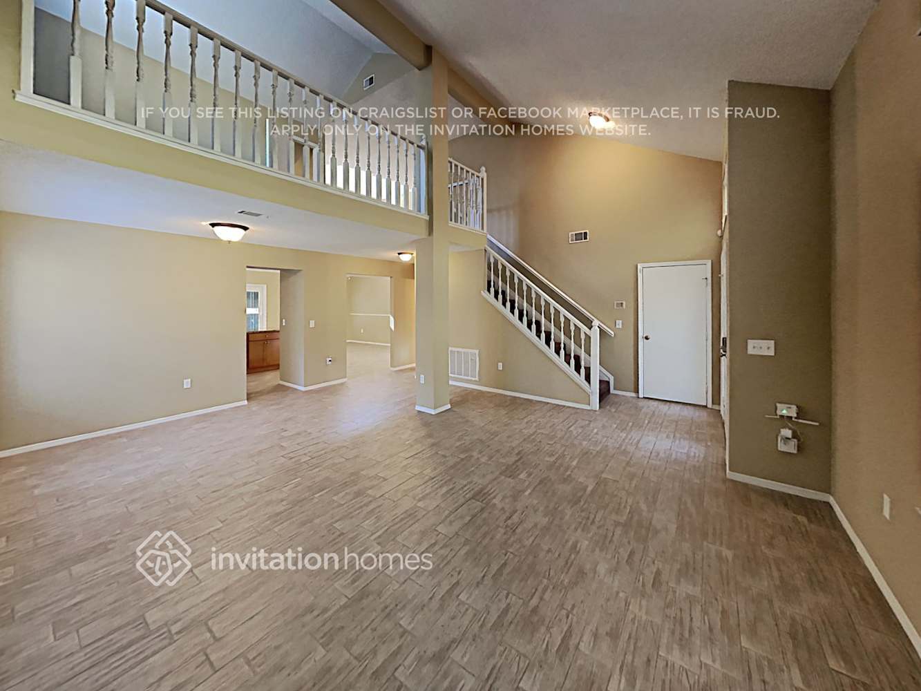 Building Photo - 3242 Centerwood Dr