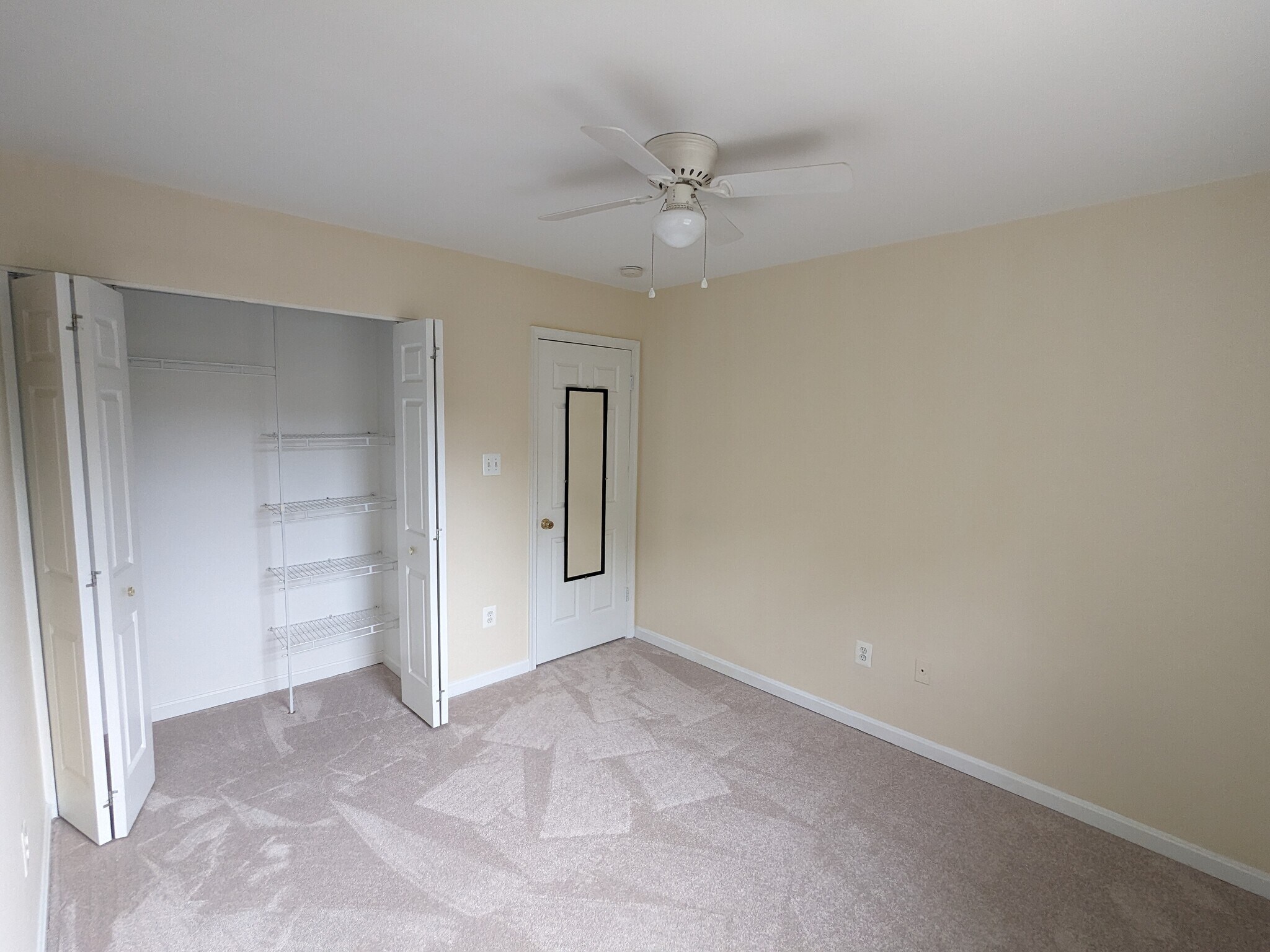 bedroom #3 - 2nd floor - 3574 Lowlen Ct