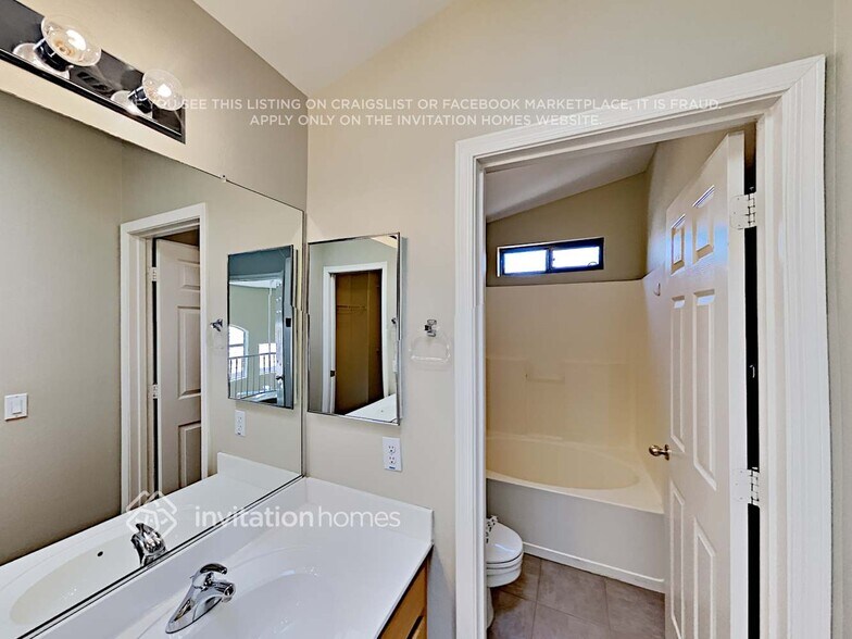 Building Photo - 7224 E Kramer St