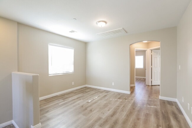 Building Photo - 7706 Unicorn Tapestry Ct