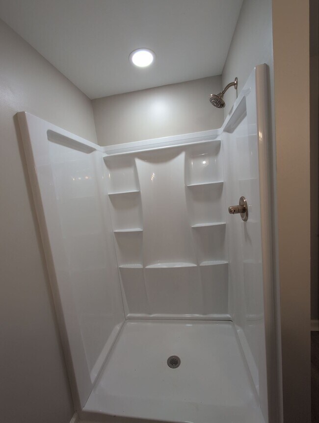 Building Photo - 3210 Delia Ln NW