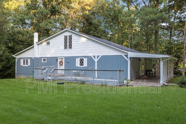 Building Photo - 4560 E Williamsburg Rd