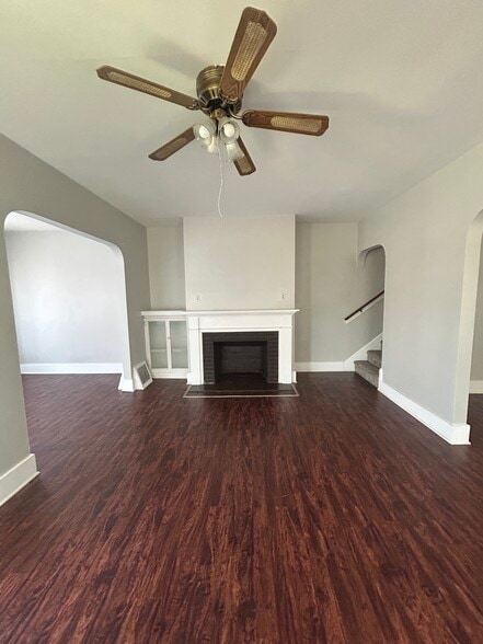 Building Photo - 2416 10th St NW