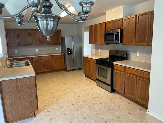 Building Photo - 3831 Pebble Garden Ln